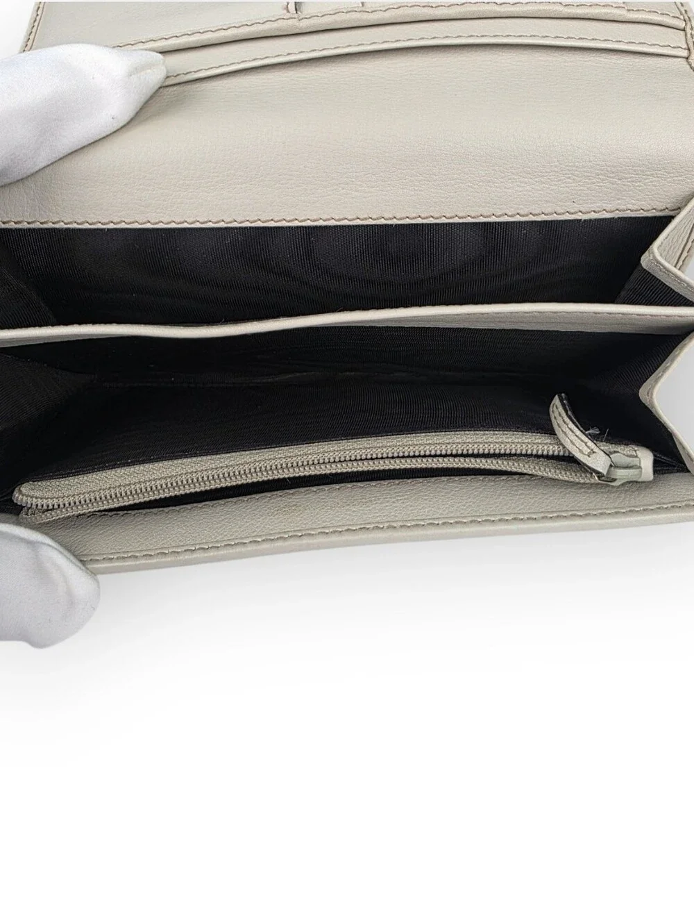 Gucci Guccissima Bow Signature Wallet Ivory - Picture 14 of 16